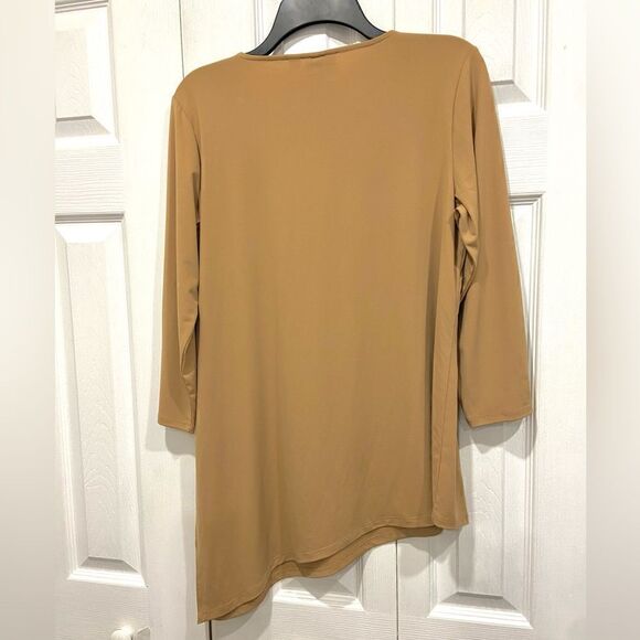 Joan Rivers 3/4 sleeve asymmetrical hem gold button sleeve luxe knit top… - Picture 6 of 9